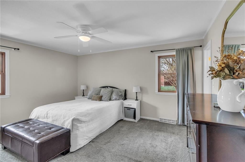501 NW Wedgewood Drive — photo 15