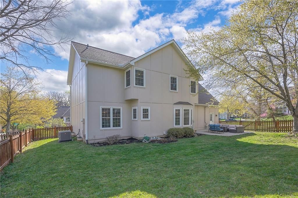 12900 Cedar Street — photo 38