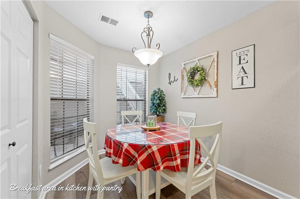 343 Wimbledon Drive — photo 15