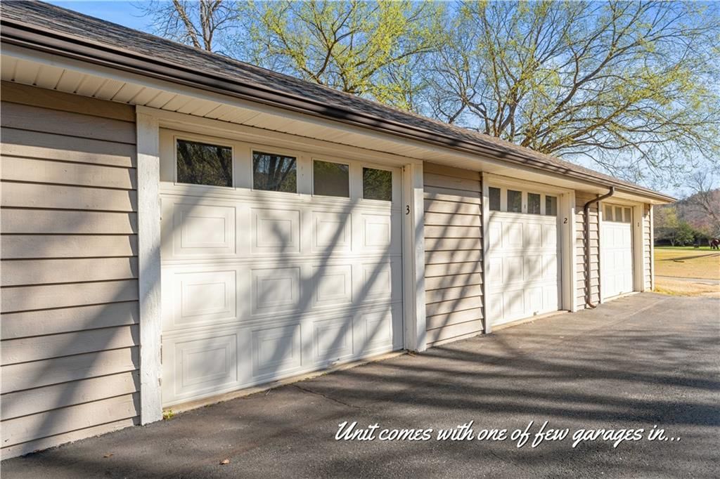343 Wimbledon Drive — photo 5