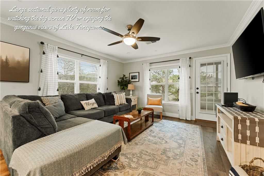 160 The Bluffs Drive — photo 5
