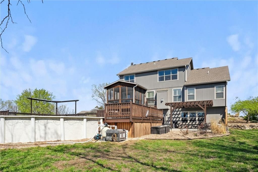 17200 Abby Lane — photo 33