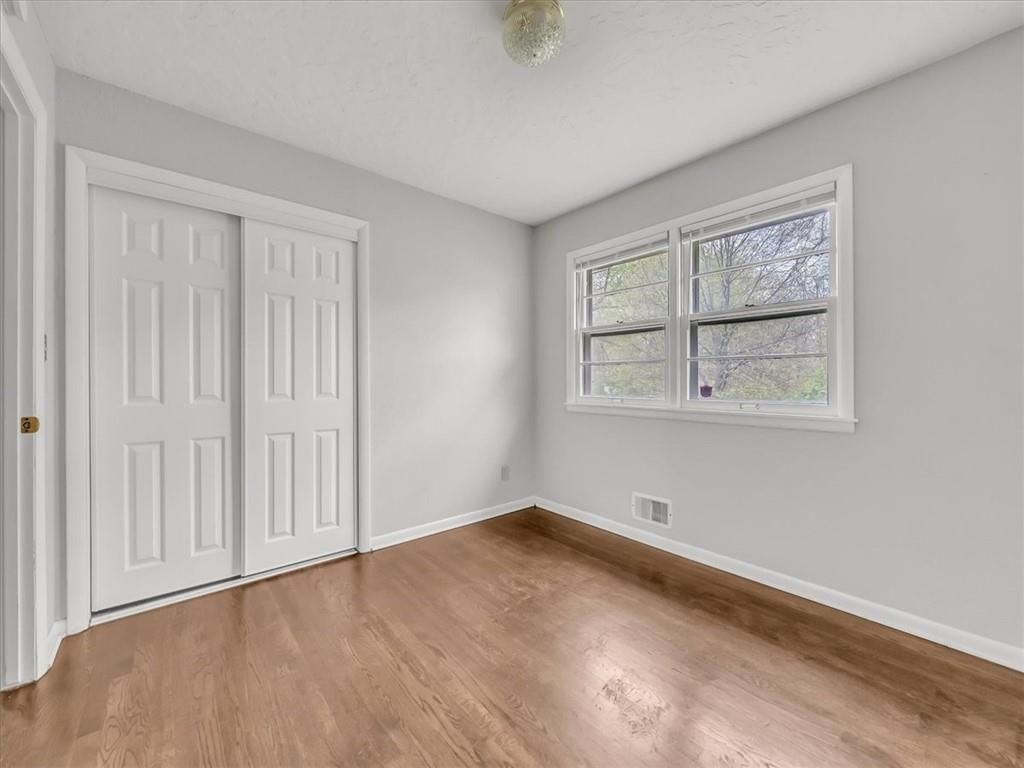 3400 S Emery Avenue — photo 20