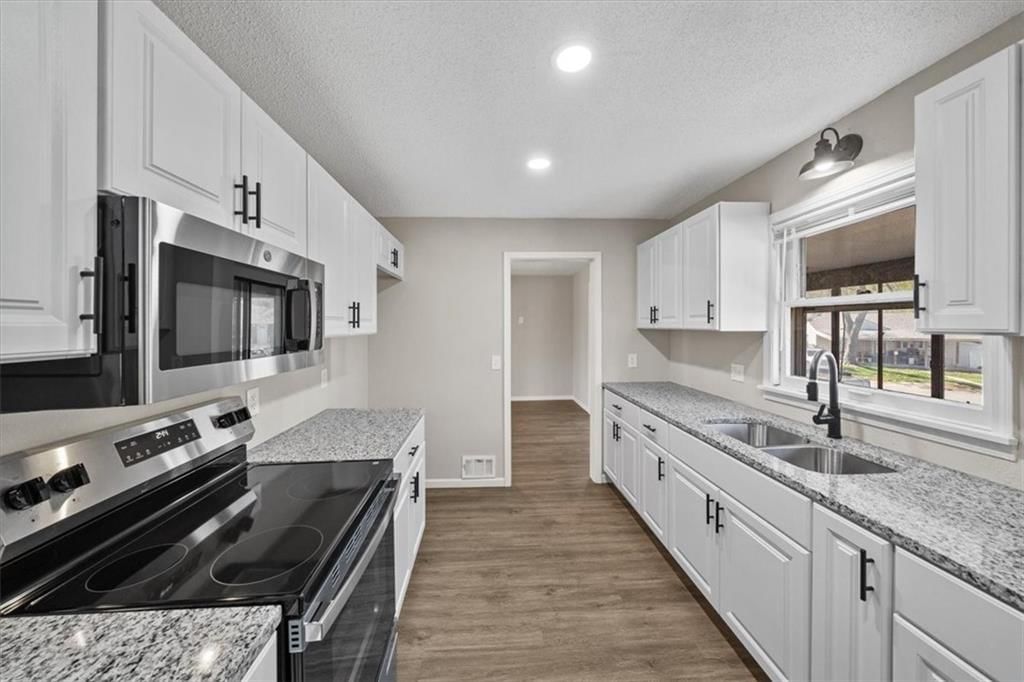 10032 E Westport Road — photo 15