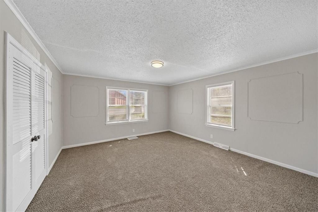 10032 E Westport Road — photo 10