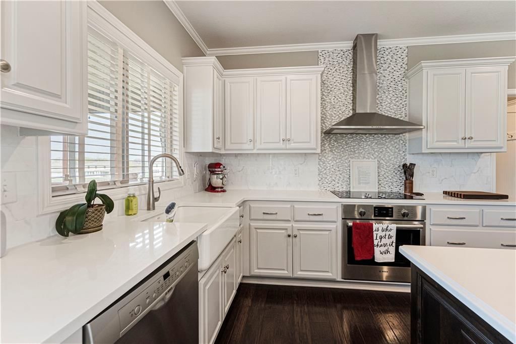 10422 N Fisk Avenue — photo 16
