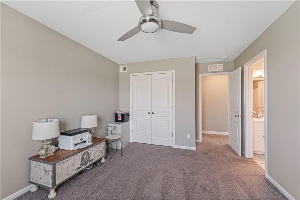 10422 N Fisk Avenue — photo 31