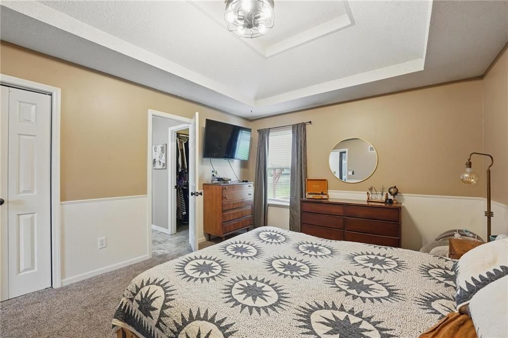 10631 N Wallace Avenue — photo 21
