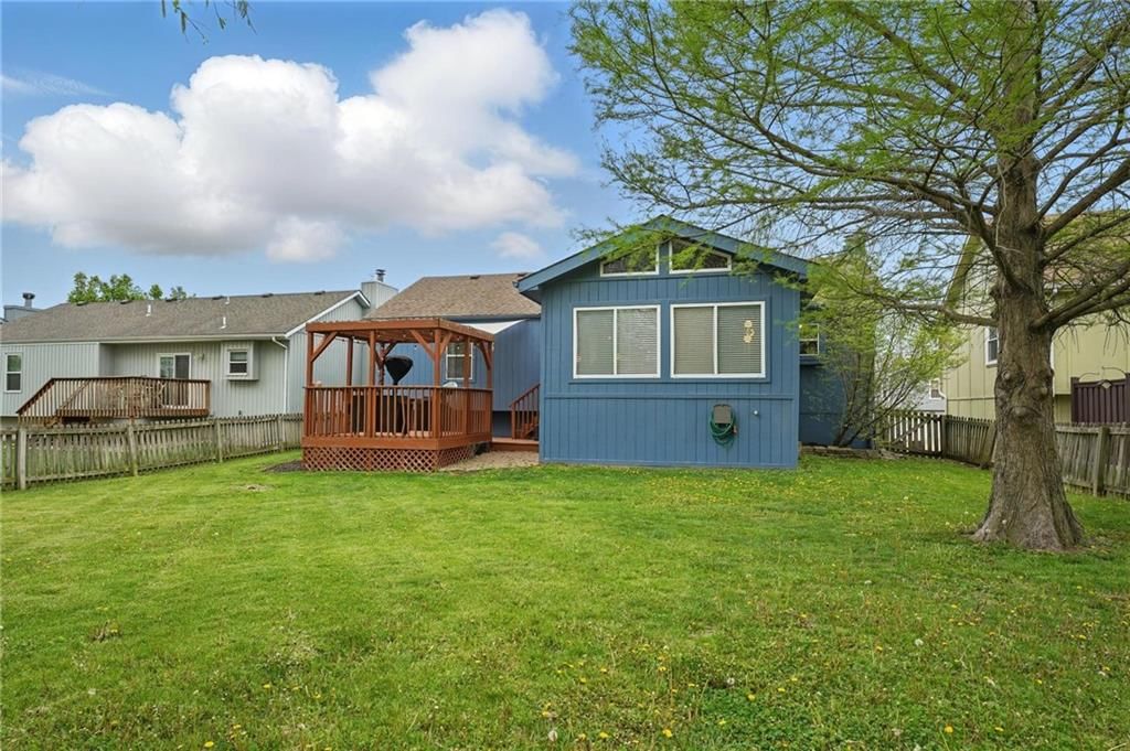 10631 N Wallace Avenue — photo 41