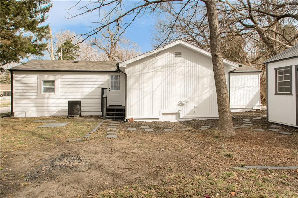 531 W Loula Street — photo 26