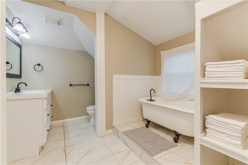 610 W Truman Road — photo 27