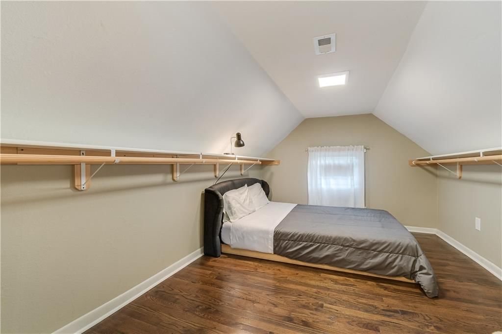 610 W Truman Road — photo 29