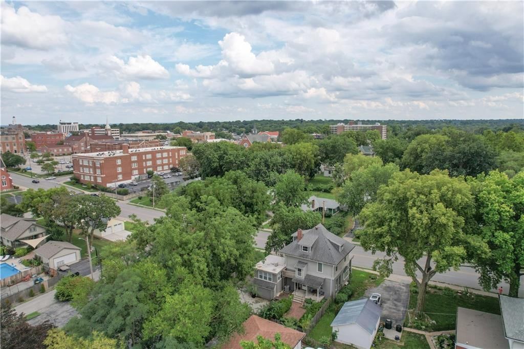 610 W Truman Road — photo 47