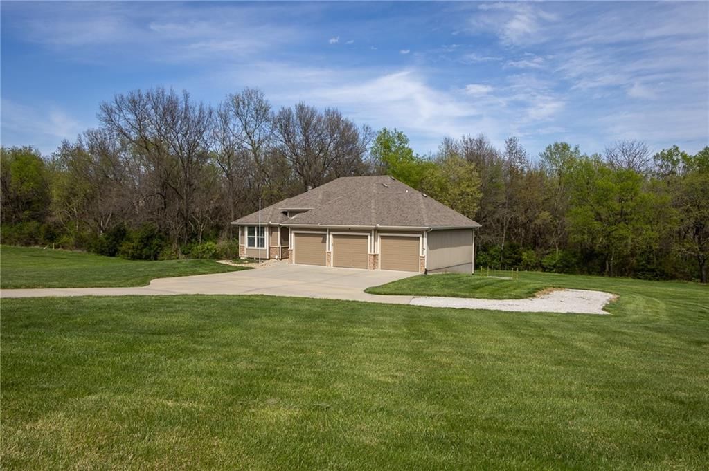 15691 Blackberry Trail — photo 41