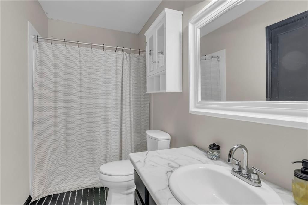 1905 Brandon Street — photo 15