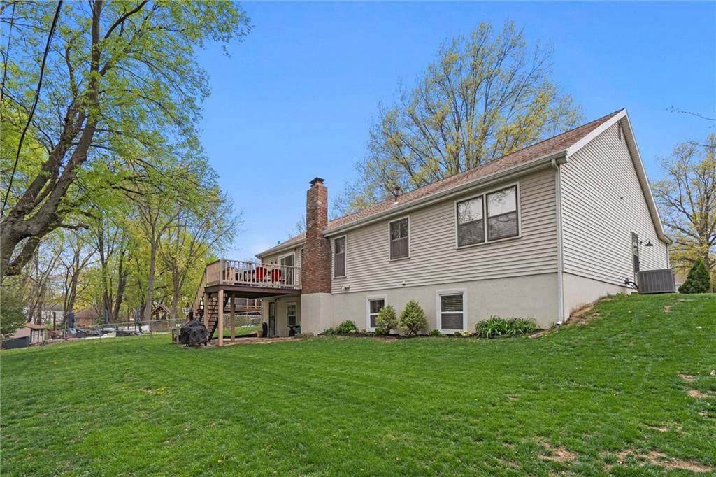 6801 N Agnes Avenue — photo 34