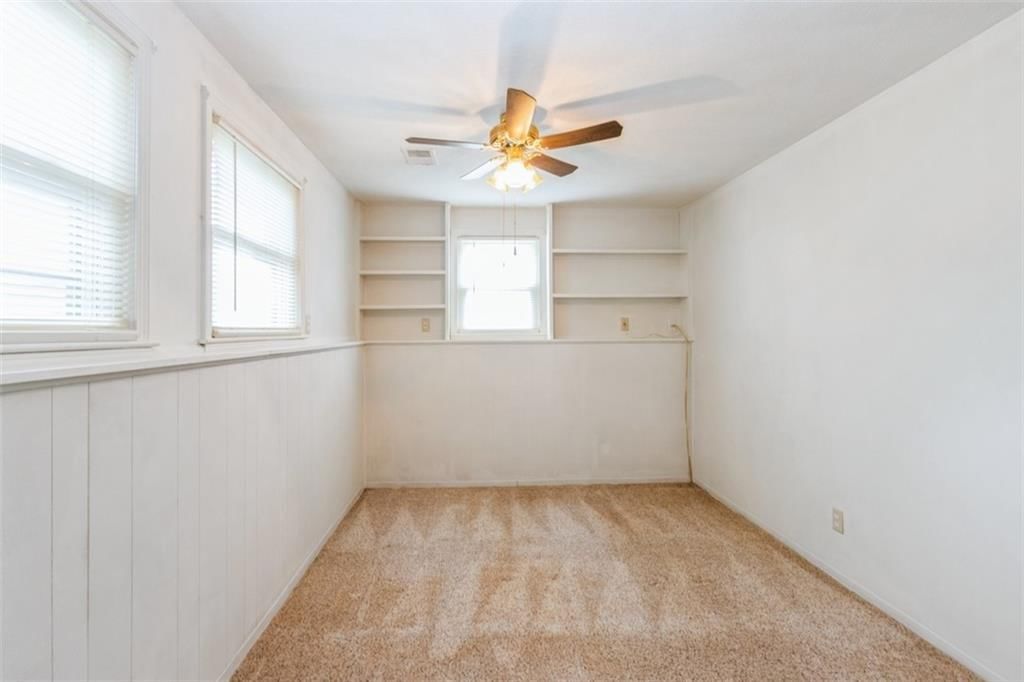 3105 S 45th Street — photo 17
