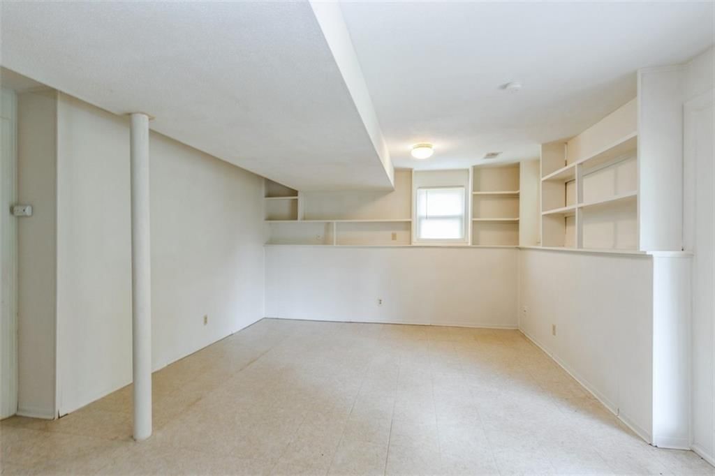3105 S 45th Street — photo 18