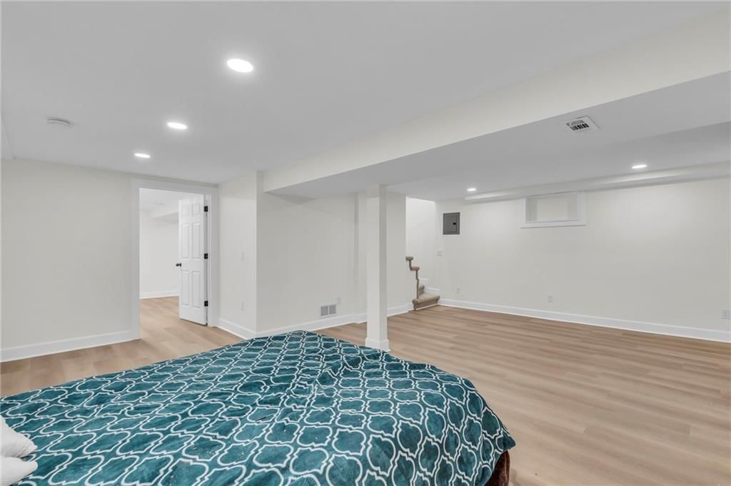7209 N Troost Avenue — photo 21