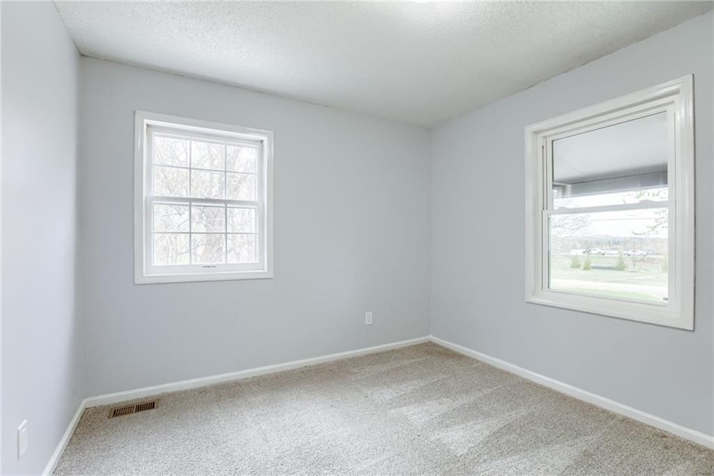 16880 S RIDGEVIEW Road — photo 26