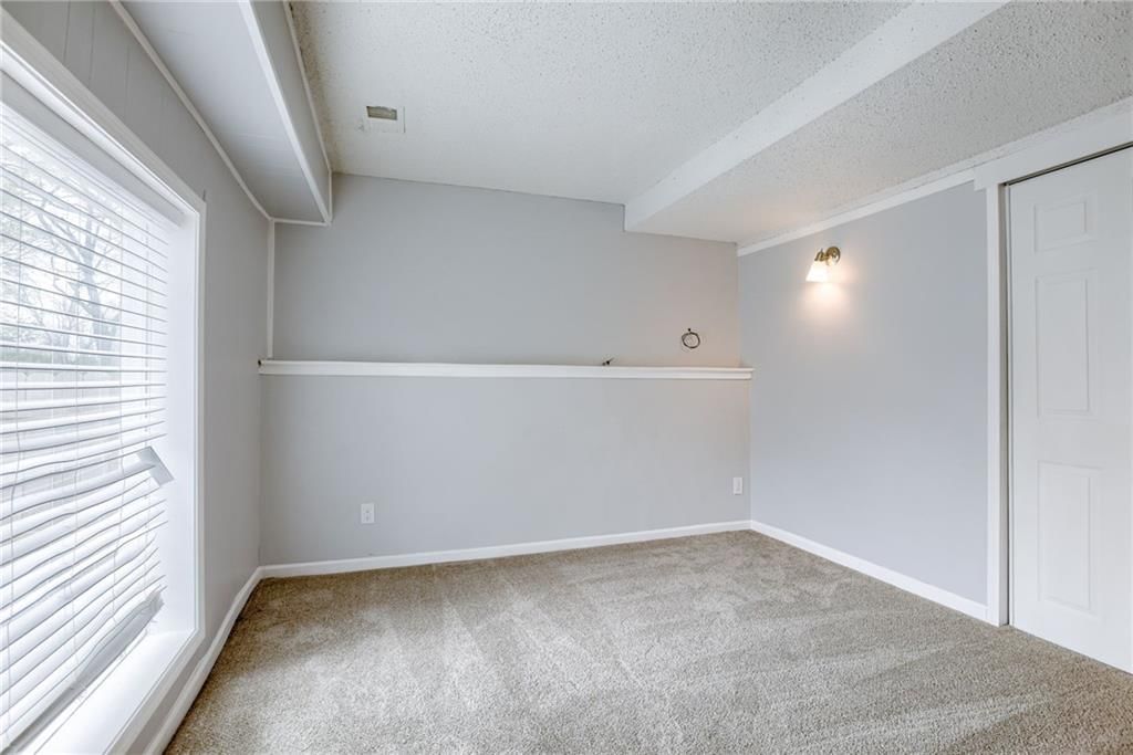 16880 S RIDGEVIEW Road — photo 30