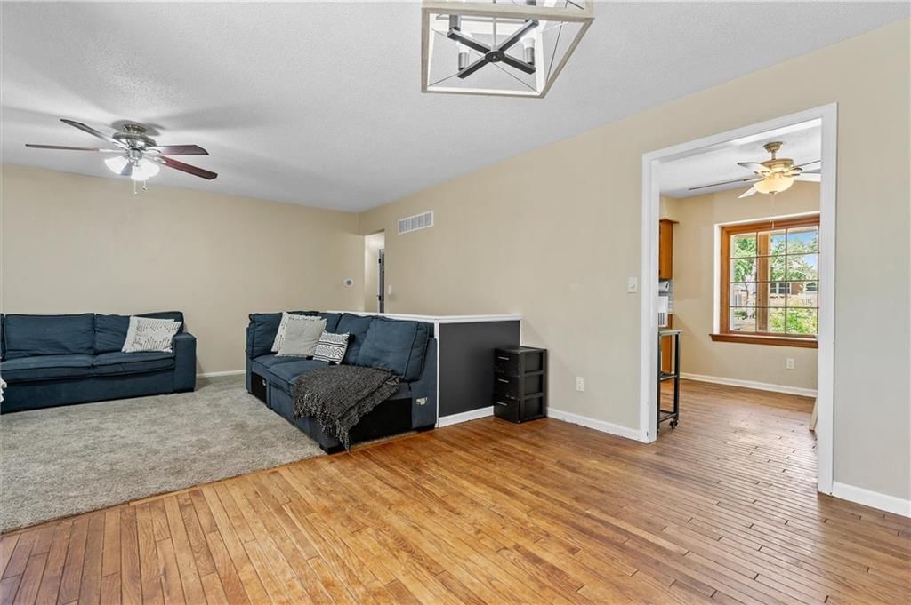 1215 Ann Avenue — photo 16