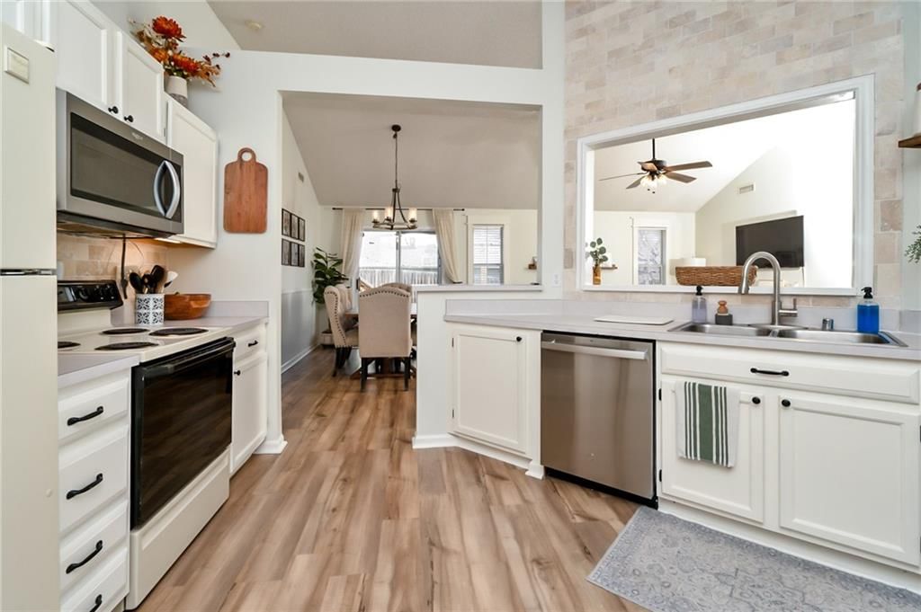 4832 Tempe Street — photo 13