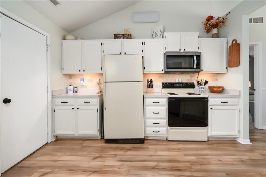 4832 Tempe Street — photo 14