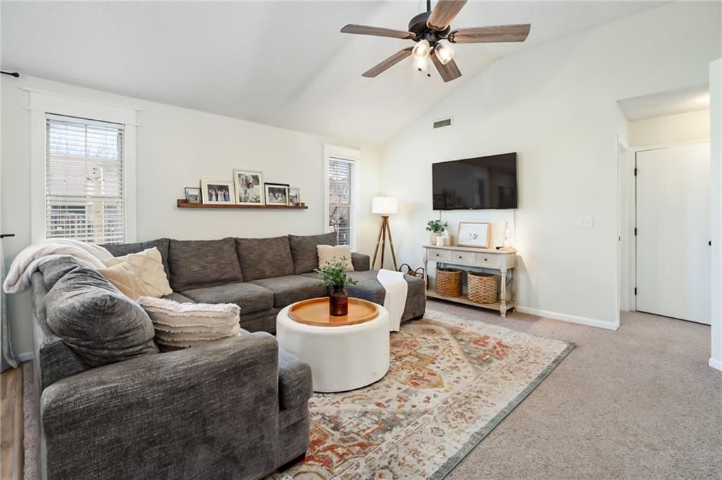 4832 Tempe Street — photo 8