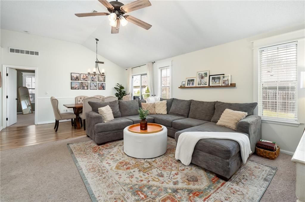 4832 Tempe Street — photo 9