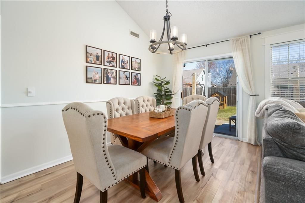 4832 Tempe Street — photo 10