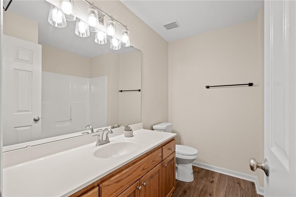 437 W ACORN Street — photo 24