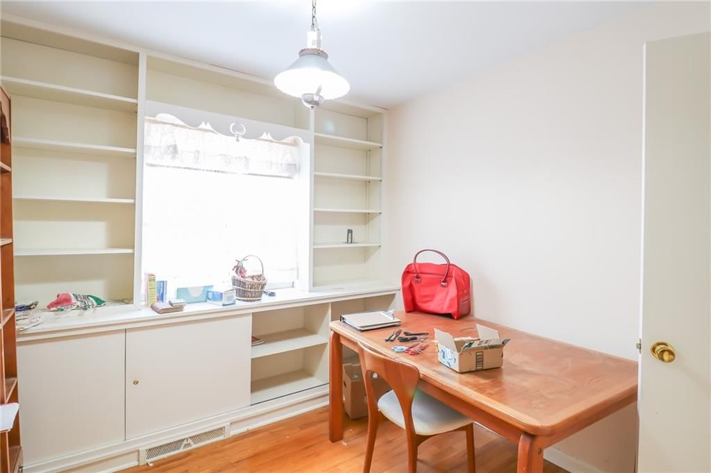 302 Johnson Drive — photo 11
