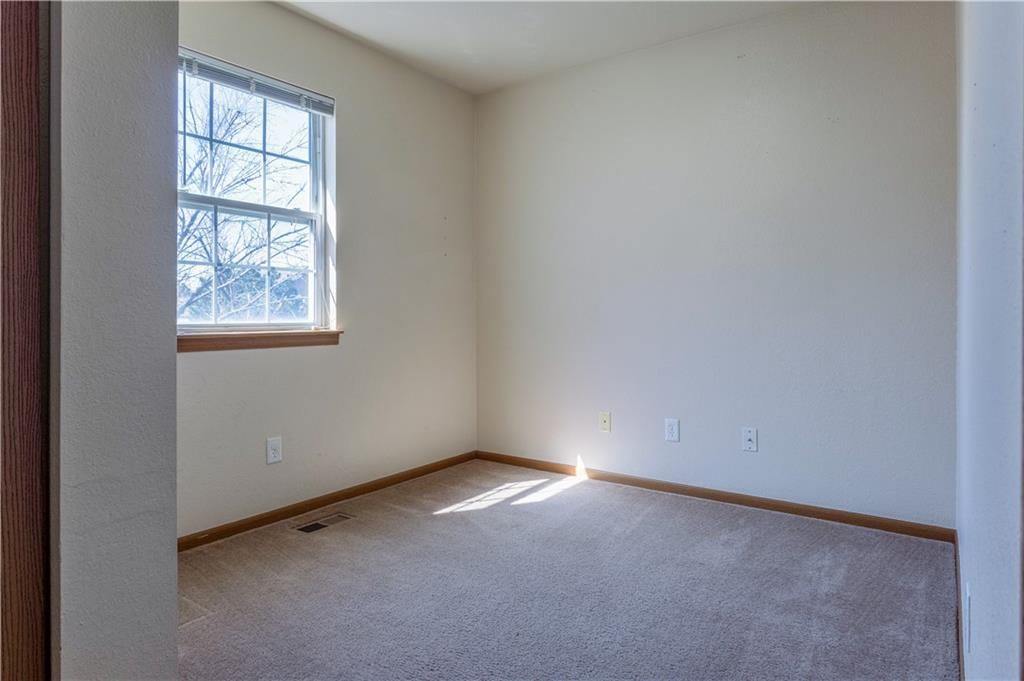 936 E Wildcat Run Street — photo 9
