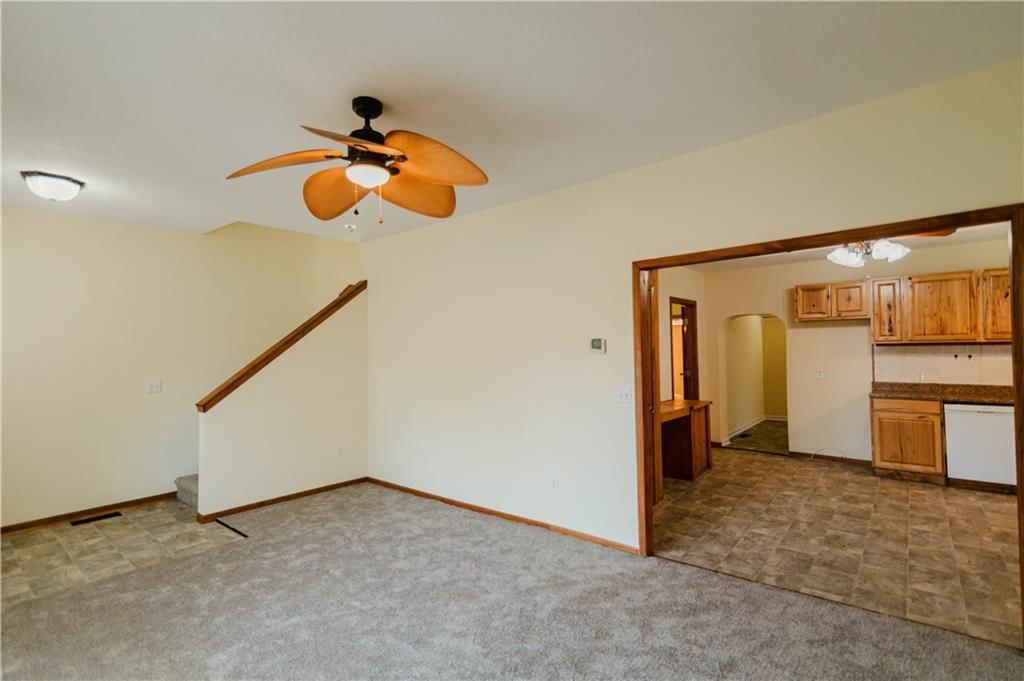 1021 Roosevelt Avenue — photo 23