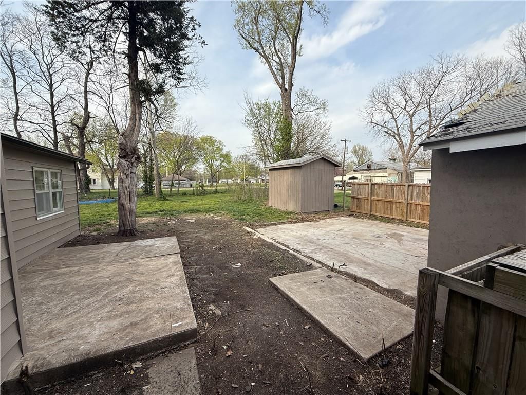 706 E Jackson Avenue — photo 25