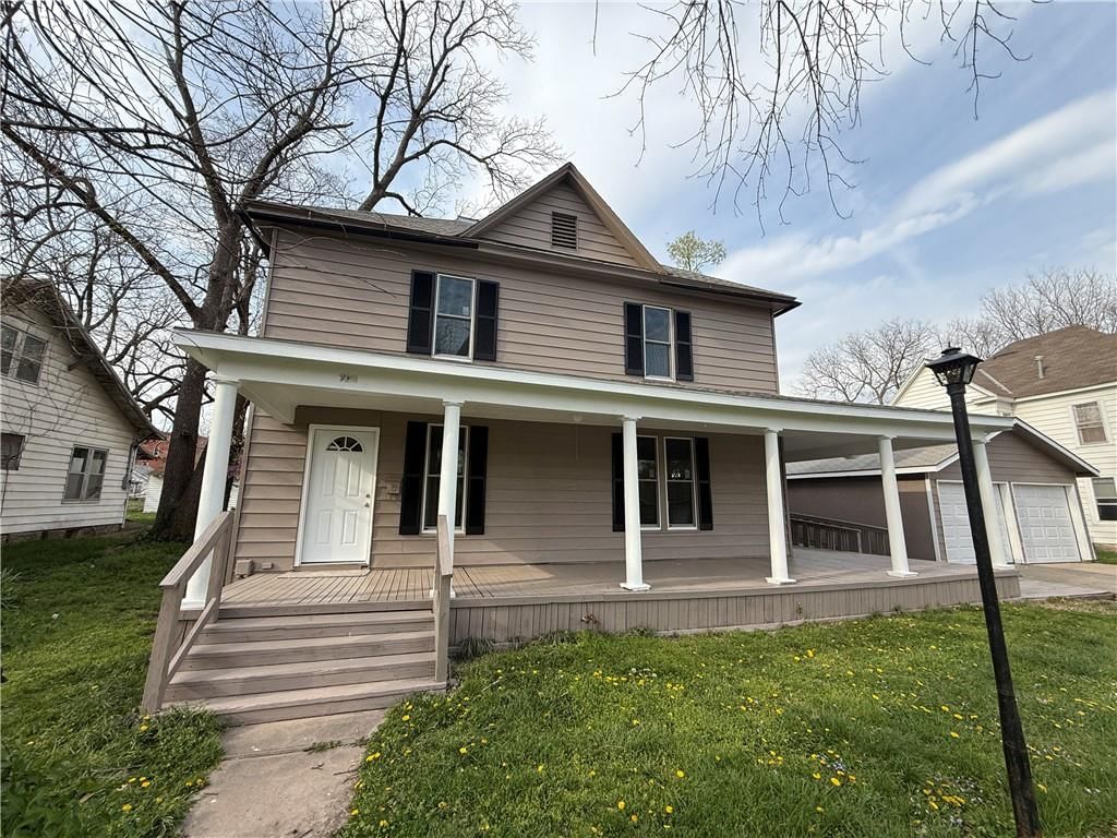 706 E Jackson Avenue — photo 29