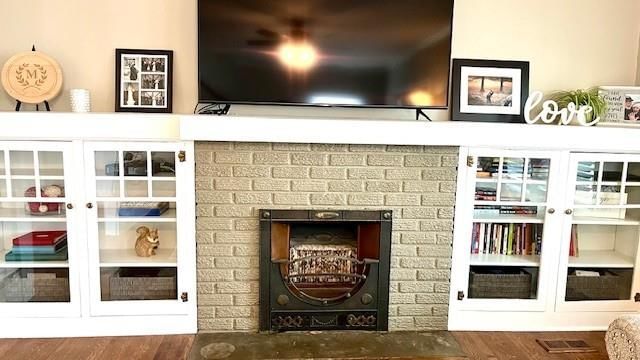 811 W 6th Street — photo 13
