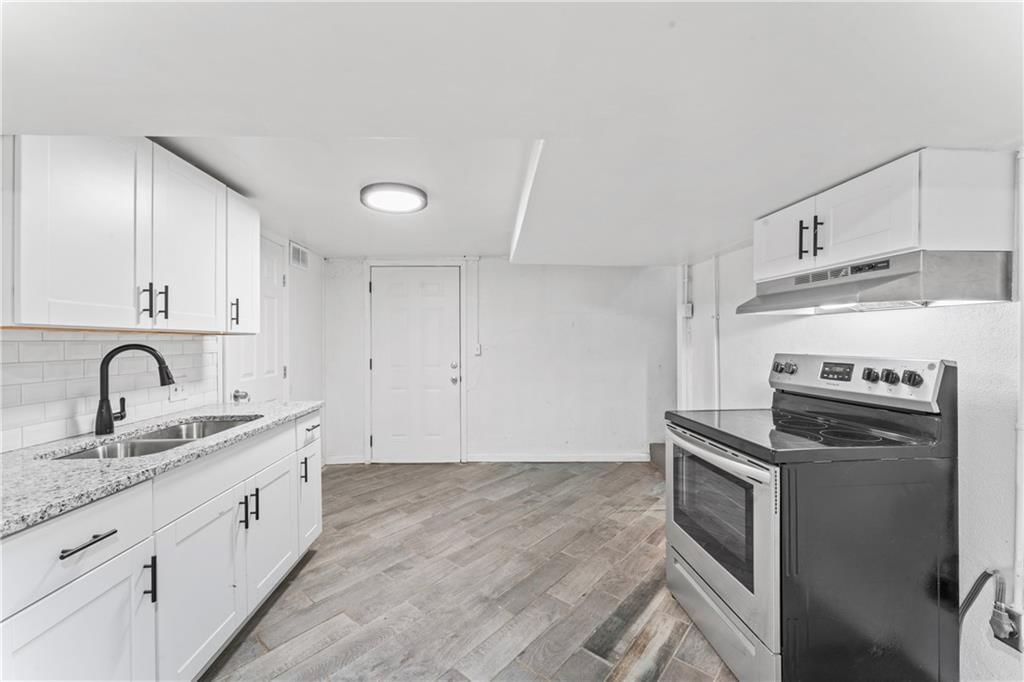 307 W South Avenue — photo 30
