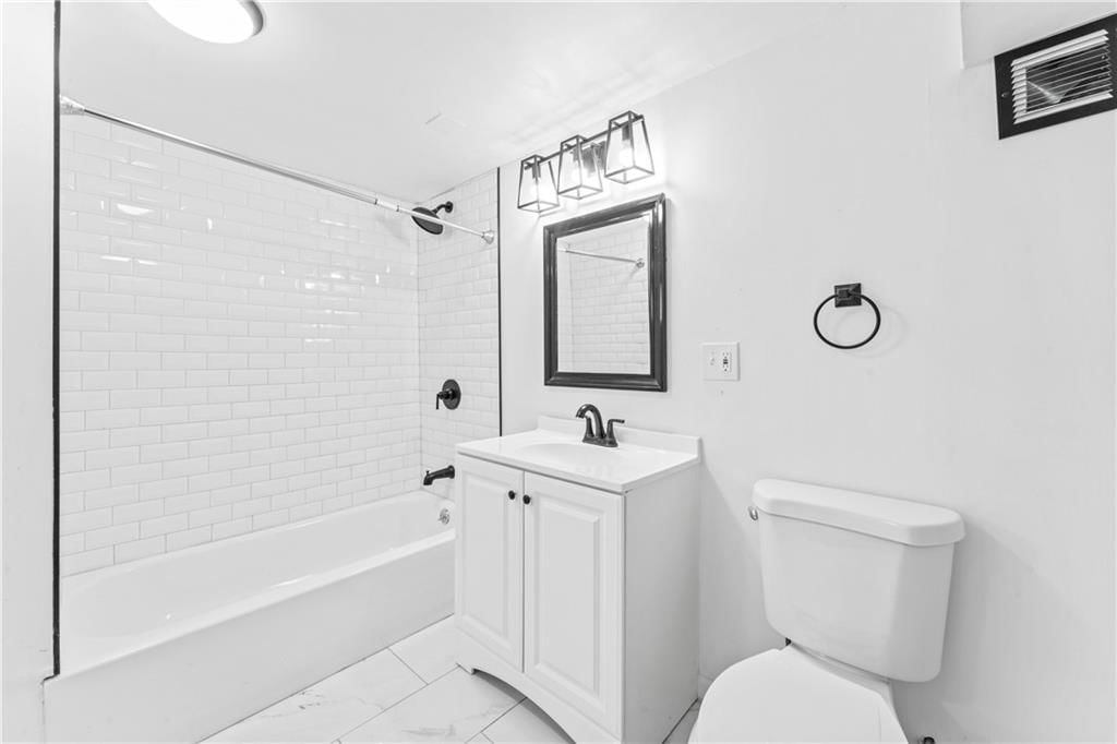 307 W South Avenue — photo 38