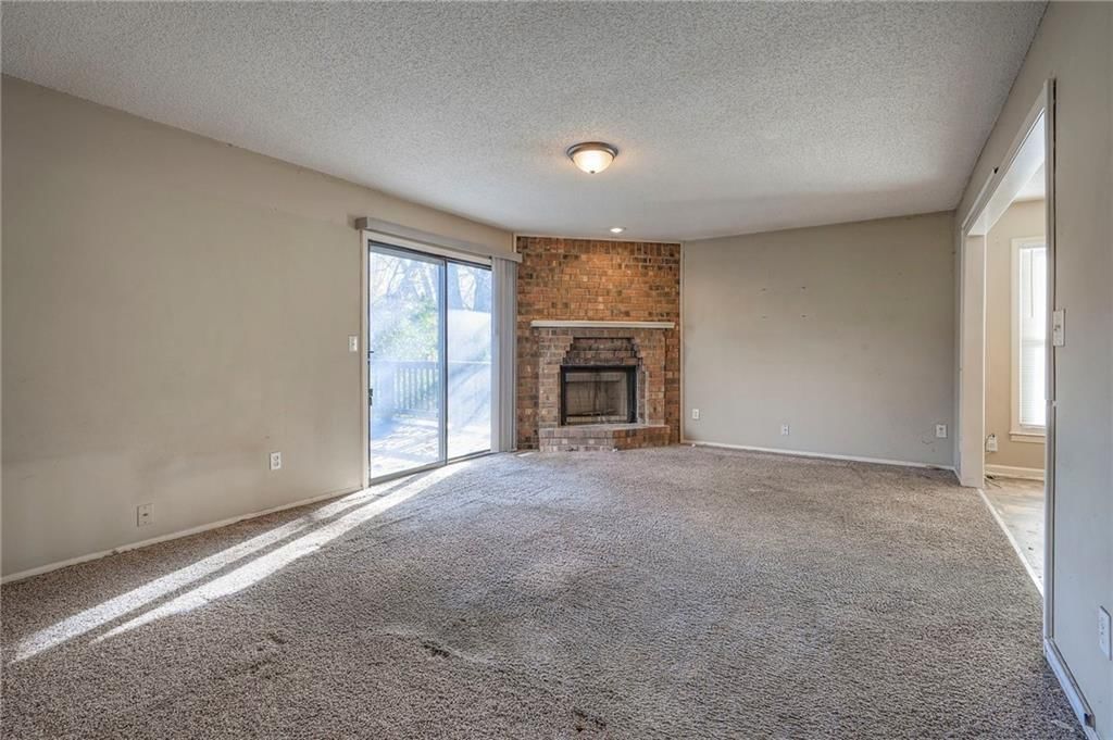 9805 Hillcrest Road — photo 15