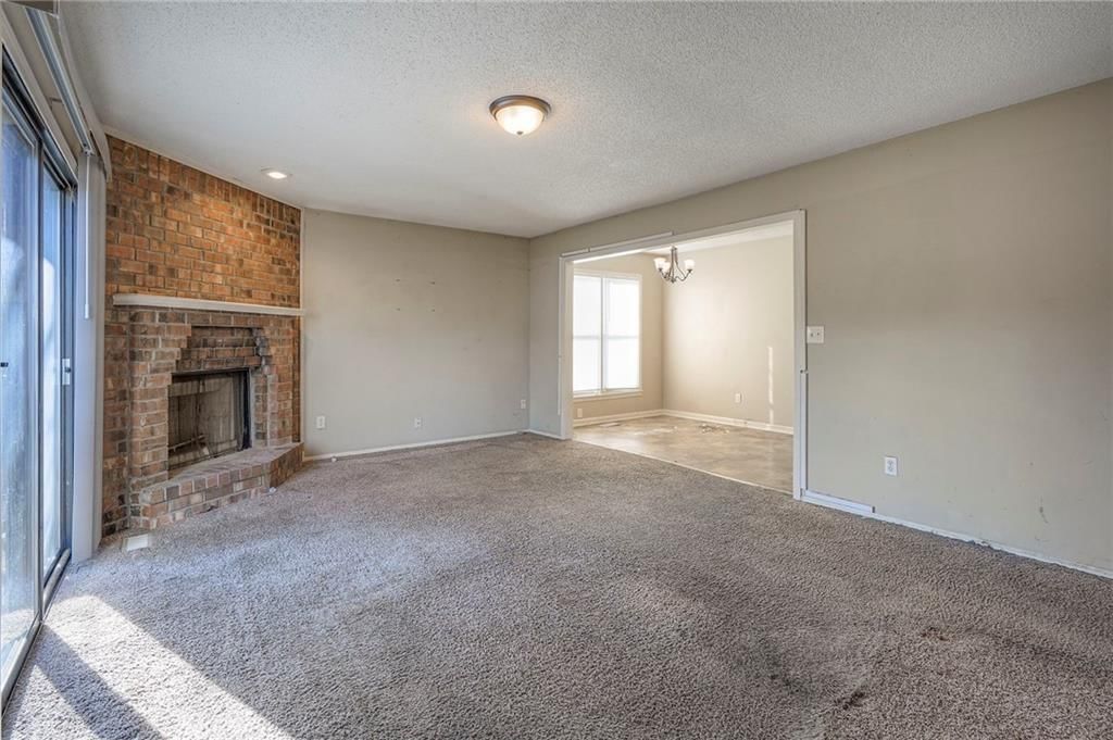 9805 Hillcrest Road — photo 16