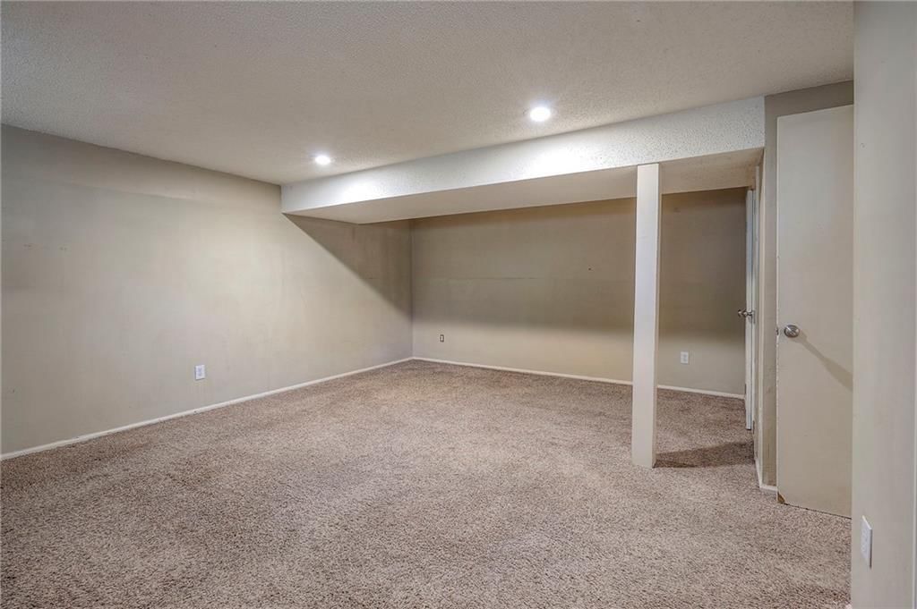 9805 Hillcrest Road — photo 30
