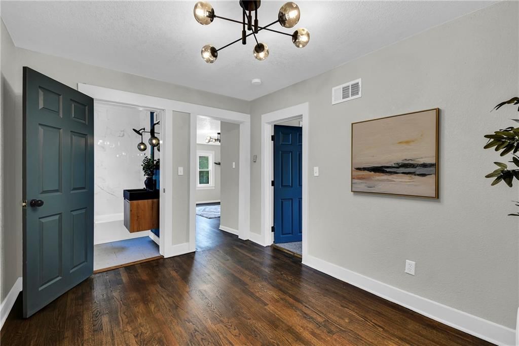 10010 E 38th Terrace — photo 16