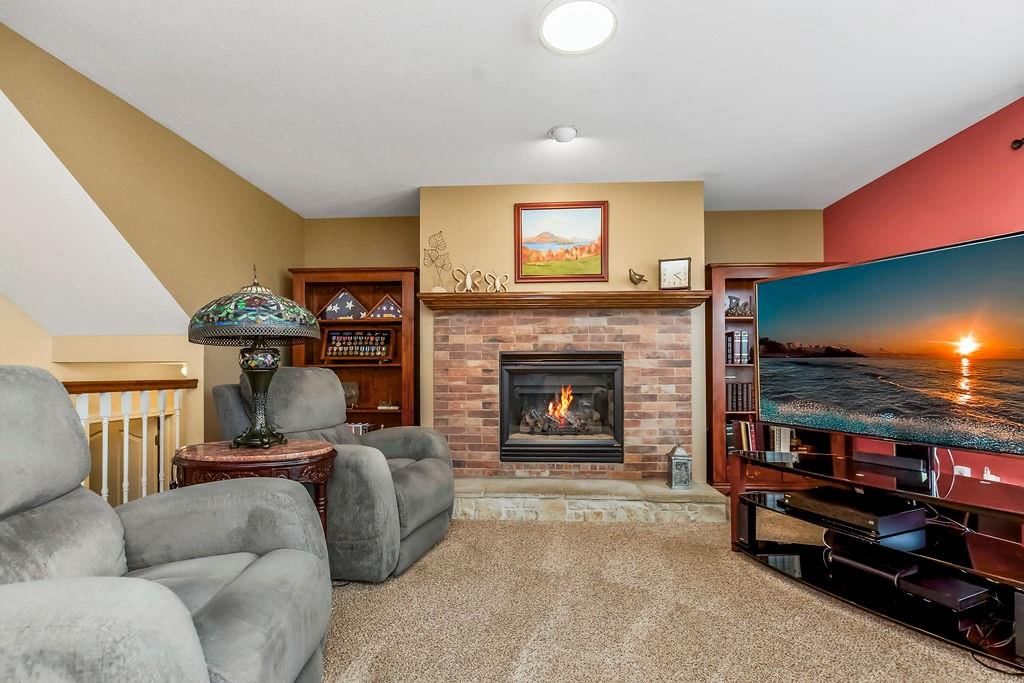 504 Hillcrest Street — photo 6