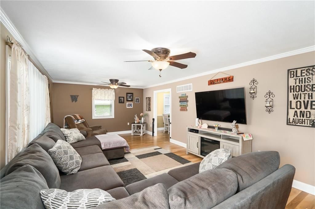 400 N 134th Street — photo 10