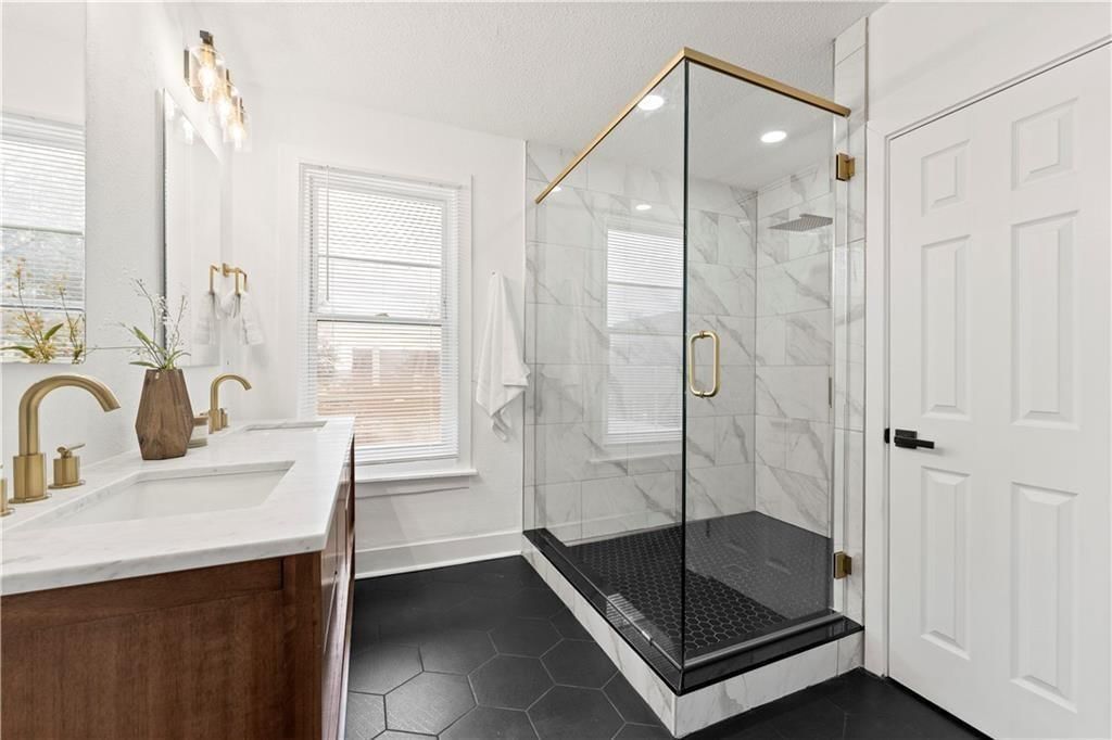 3232 Woodland Avenue — photo 31