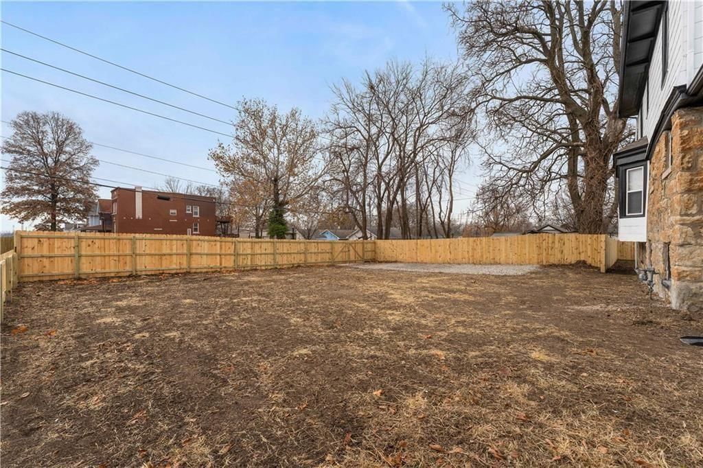 3232 Woodland Avenue — photo 41