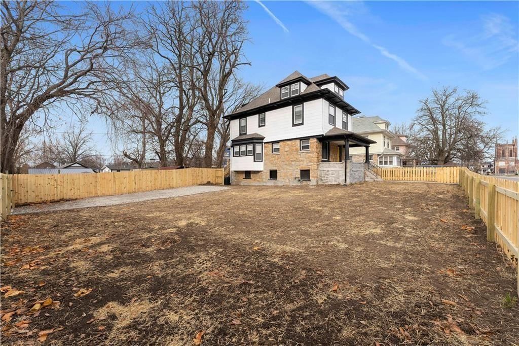3232 Woodland Avenue — photo 42