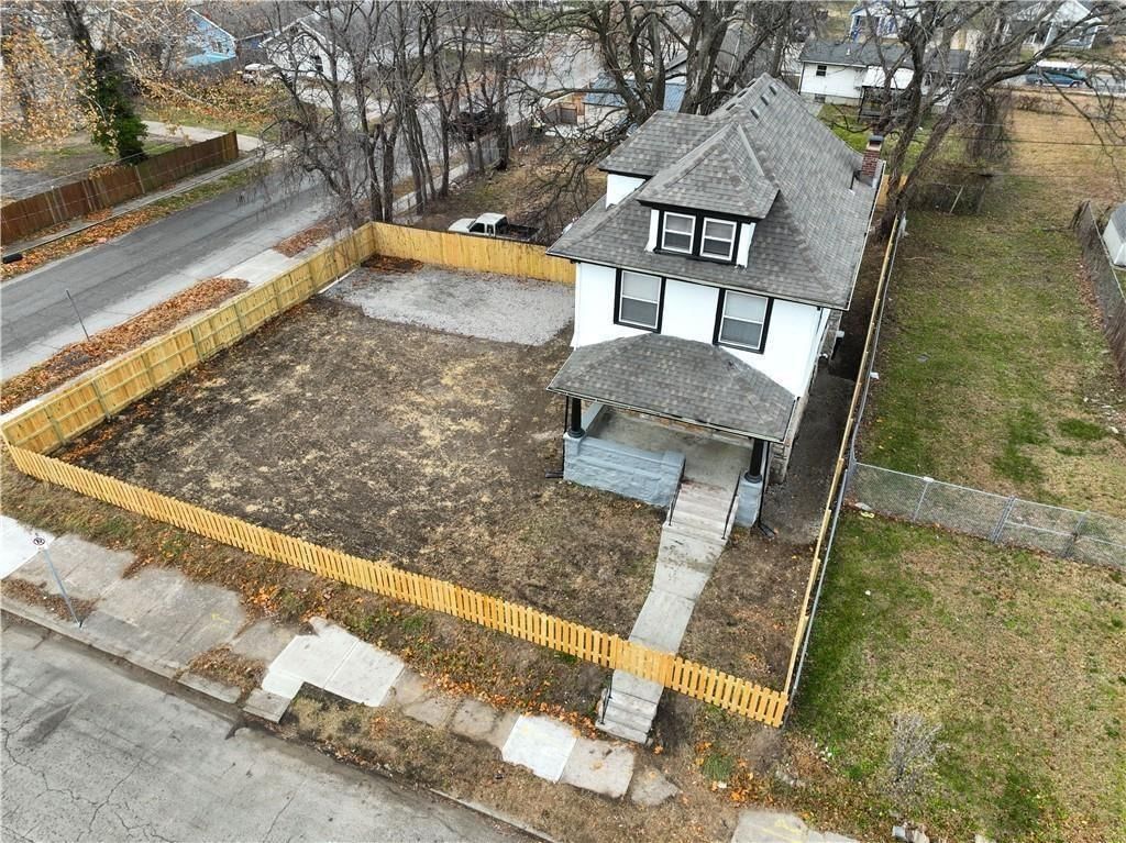 3232 Woodland Avenue — photo 45